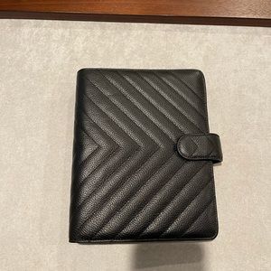 Cloth and Paper Black Leather Quilted 6 Ring A5 Agenda Cover